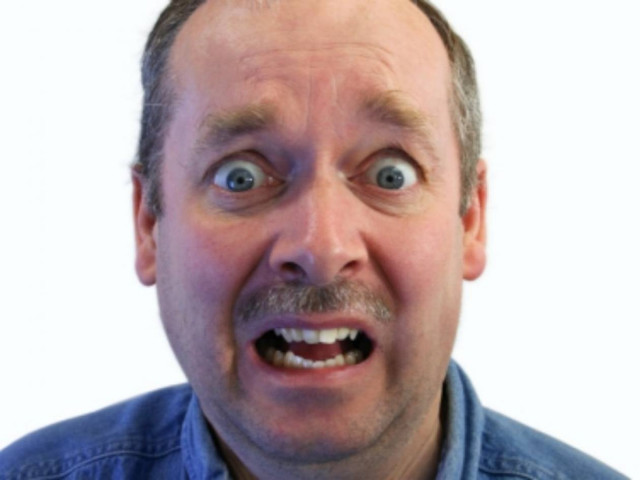 Οι 5 ερωτήσεις που τρομοκρατούν έναν άντρα…