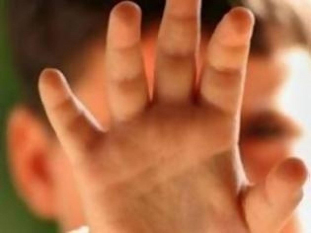 ΣΟΚ! Υποδυόταν την εισαγγελέα για να απαγάγει ανήλικο κορίτσι