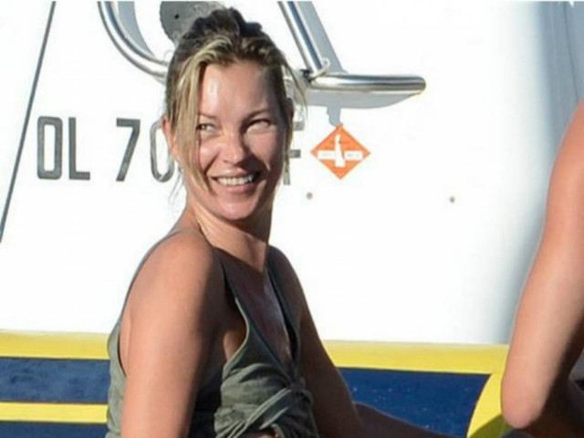 Το άκρως... αποκαλυπτικό μπλουζάκι της Κεϊτ Μος (pics)