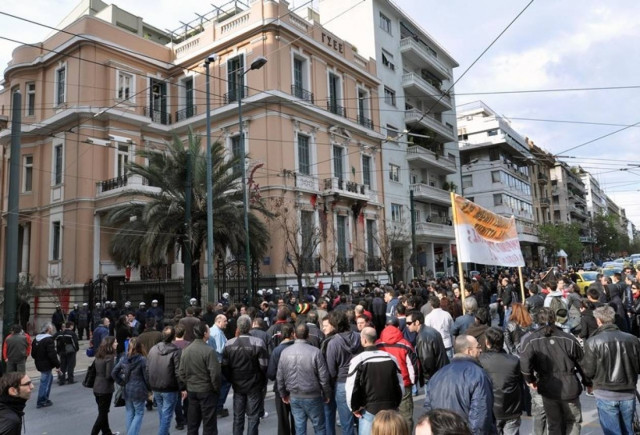 Καταργείται η ειδική σύνταξη των συνδικαλιστών