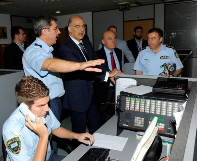 Επιχειρησιακή ετοιμότητα ζήτησε ο Δένδιας στην Γ.Α.Δ.Α.