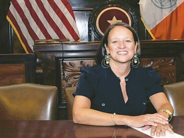 Χ. Μιχάλτση: Μια ομογενής στο πλευρό του δημάρχου της Νέας Υόρκης