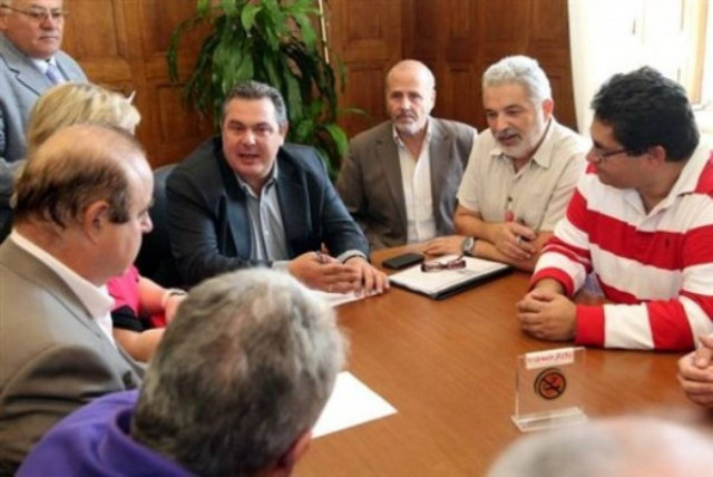 Με τους δασκάλους συναντήθηκε ο Π. Καμμένος