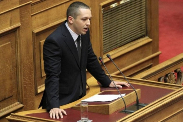 Ένταση στη Βουλή – Οι Χρυσαυγίτες χτυπούσαν τα έδρανα