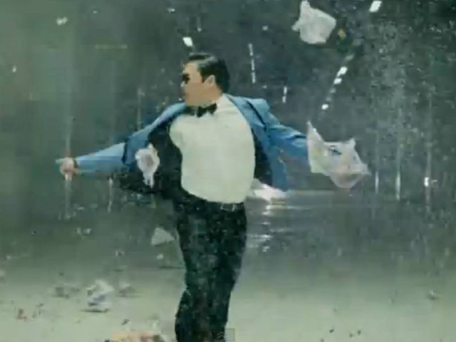 Ποιος Παντελής Παντελίδης; Αυτός είναι o νέος σταρ του You Tube! (vid)