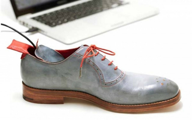 Απίστευτο! Παπούτσια με αυτόματο πιλότο