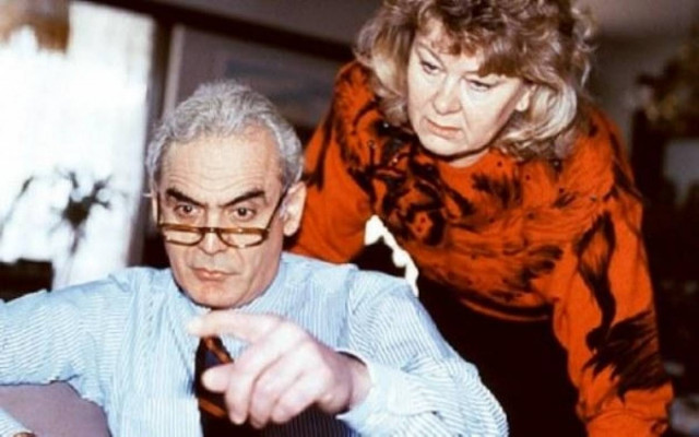 Έβγαζε λεφτά με το τσουβάλι στο εξωτερικό η πρώην σύζυγος του Άκη!