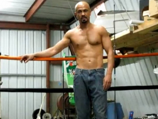 Βίντεο: Ο πιο δύσκολος τρόπος να κάνεις push ups