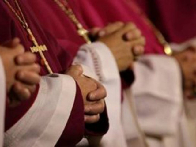 Τέλος η Θεία Κοινωνία σε όσους δεν πληρώνουν φόρο