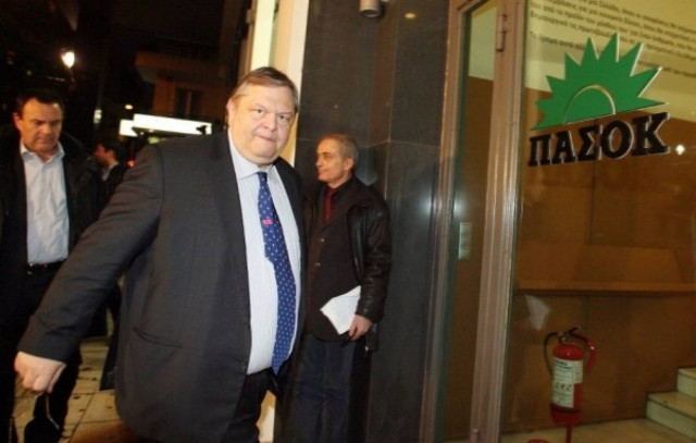 ΠΑΣΟΚ:«Σημαντικό ότι τα αναπηρικά επιδόματα εξαιρέθηκαν των μέτρων»