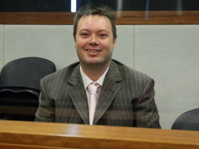 Η οικογένεια ενός serial killer ζητά αποζημίωση