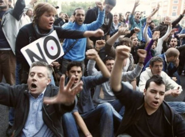 Χιλιάδες και σήμερα οι Ισπανοί που διαδήλωσαν στο κέντρο της Μαδρίτης