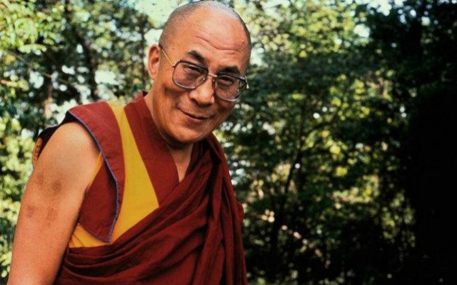 Ζει σαν να μην πρόκειται να πεθάνει ποτέ, και μετά...