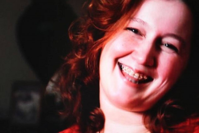 Βρίσκεται σε απελπισία-Παλεύει καθημερινά με τους οργασμούς της