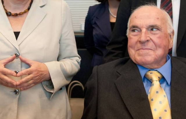 Χ. Κολ: Κάντε υπομονή με την Ελλάδα