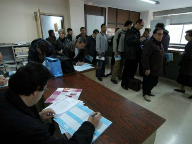 «Λουκέτο» σήμερα σε εφορίες και τελωνεία