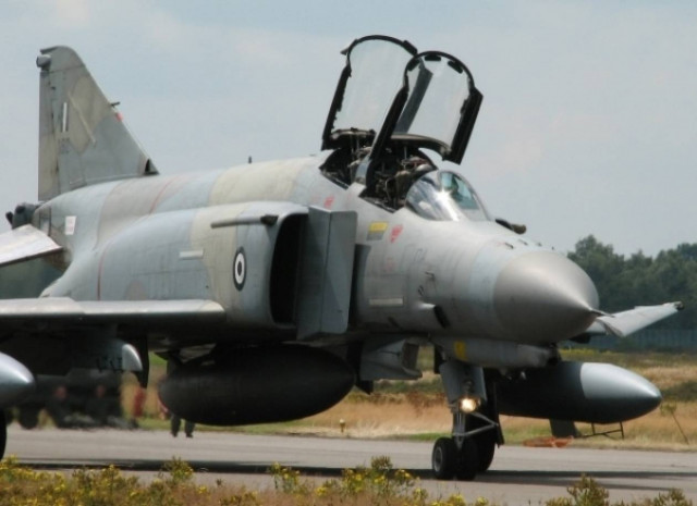 Βίντεο: Ο θάνατος από ψηλά στο πεδίο βολής «Καράβια»