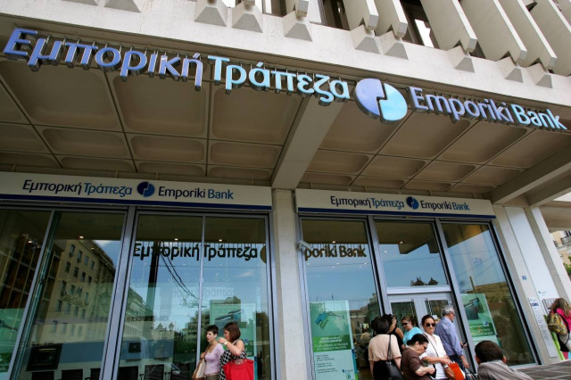 Στην Alpha Bank η Εμπορική Τράπεζα