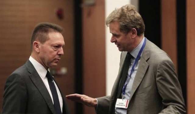 Ολοκληρώθηκε η συνάντηση Στουρνάρα - Τρόικας