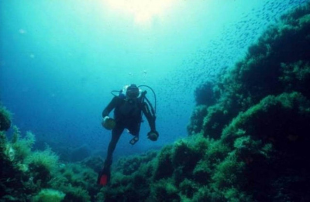 Τραγικό τέλος για έναν δύτη στην Ελευσίνα