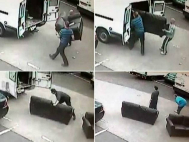 Βίντεο: Οι πιο αποτυχημένοι ληστές - τους πήραν πίσω τα κλοπιμαία!