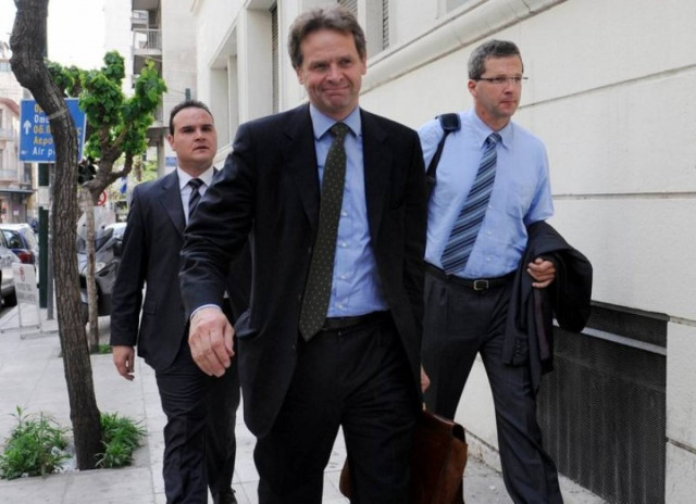 Στο υπουργείο Ανάπτυξης η τρόικα