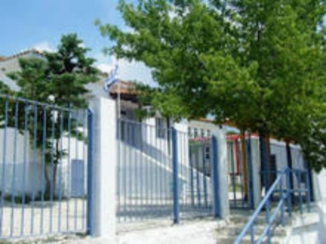 Απίστευτο: Δεν έχουν δάσκαλο ελληνικών!