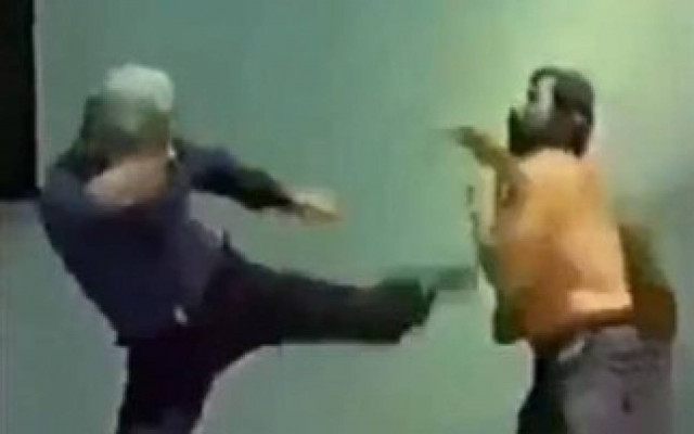 Βίντεο: Πολύ σκληρός για να πεθάνει