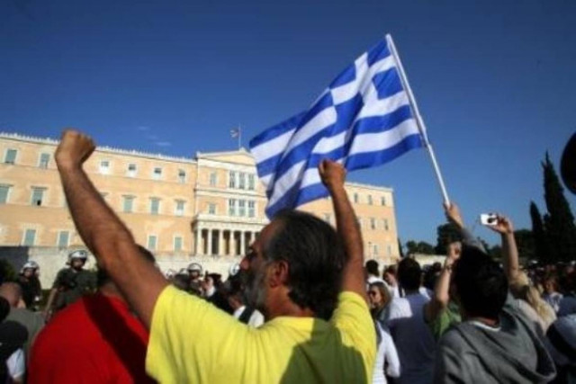 Στα «κάγκελα» αύριο η αντιπολίτευση παρά την απαγόρευση