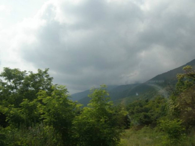 Πτώση της θερμοκρασίας και τοπικές βροχές