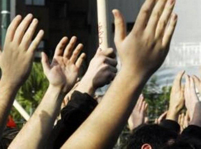 Θεσσαλονίκη : Ολοκληρώθηκε το πανεργατικό συλλαλητήριο