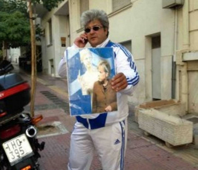 Προσαγωγή «υπόπτου» κοντά στην γερμανική πρεσβεία