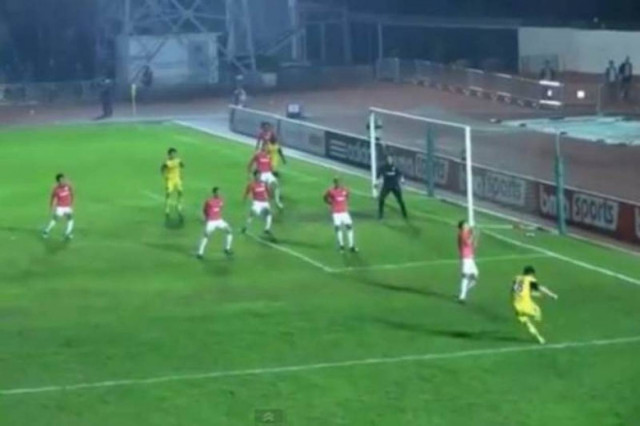 Αυτογκόλ για... Όσκαρ από τερματοφύλακα (Video)