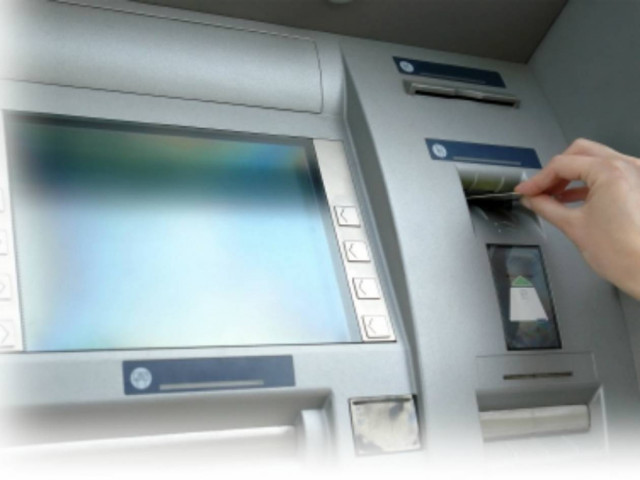 Απίστευτο: Έκλεβαν ρεύμα από ΑΤΜ