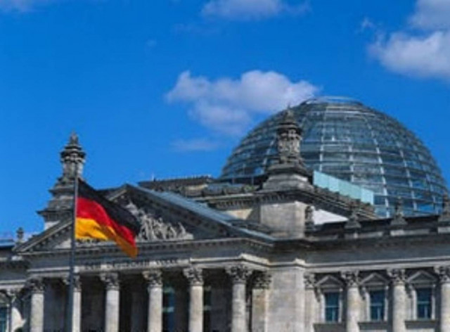 Αυτοκτόνησε μπροστά στο Κοινοβούλιο