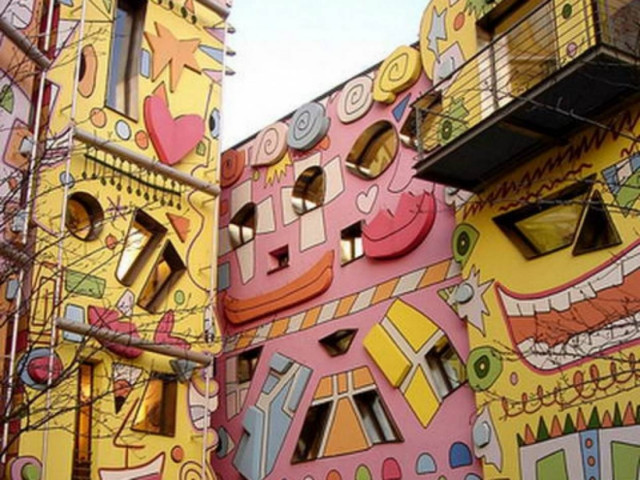 Το πιο χαρούμενο σπίτι που έχετε δει! (pics)