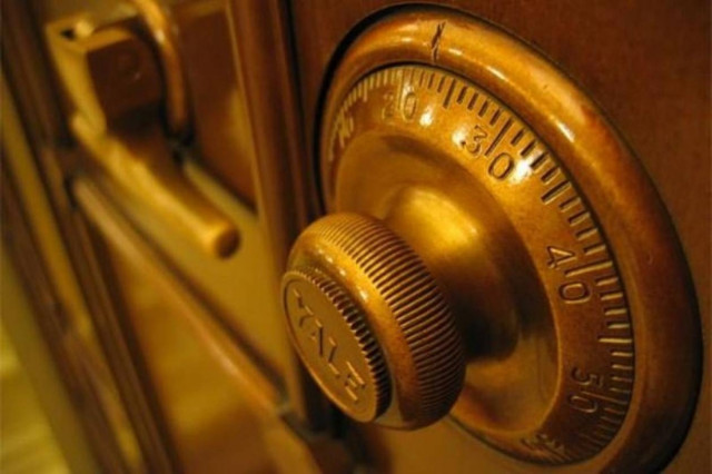 Ληστές άρπαξαν το χρηματοκιβώτιο από σούπερ μάρκετ!