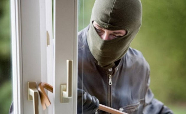 Ρόδος: Ληστής άρπαξε χρηματοκιβώτιο με χρυσαφικά