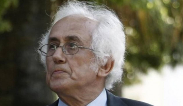 Σε χειρουργική επέμβαση υποβάλλεται αυτή τη ώρα ο Α. Ρουπακιώτης