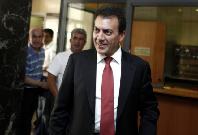 Νέα συνάντηση Βρούτση - τρόικας στις 10:00