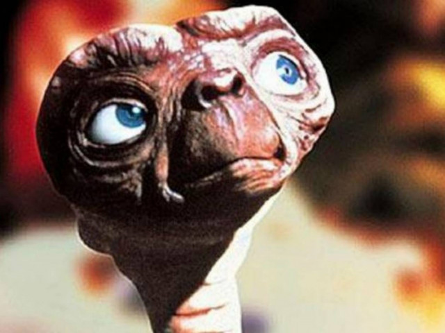 Δείτε πως είναι 30 χρόνια μετά το αγοράκι από τον Ε.Τ!