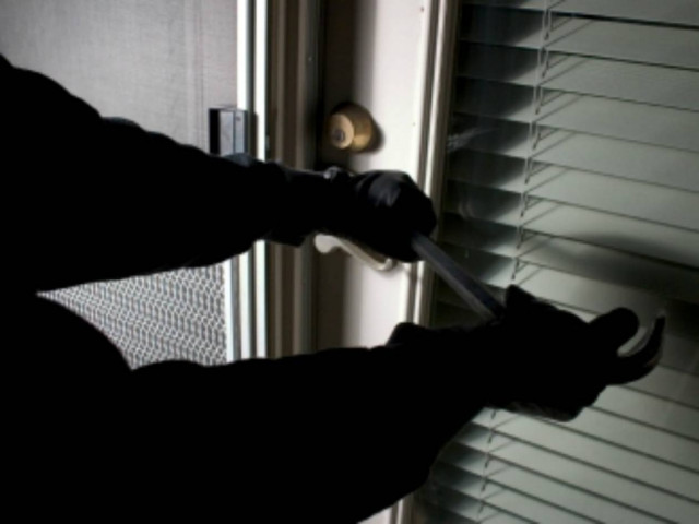 Πάτρα: Διαρρήκτες «έγδυσαν» το σπίτι αστυνομικού