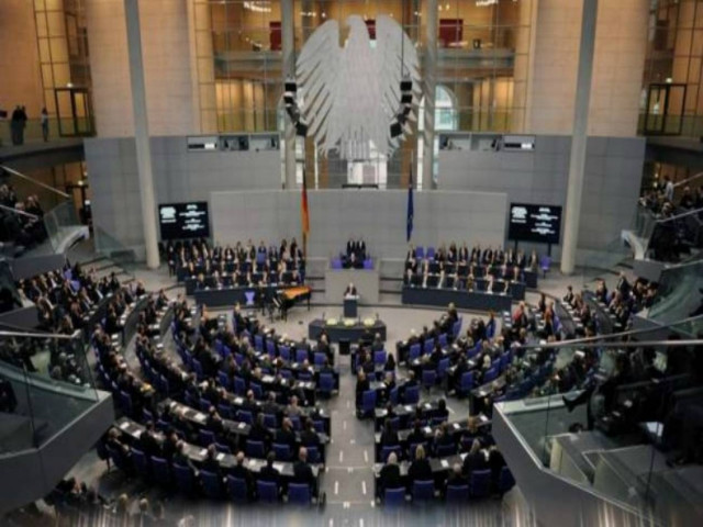 Τα αδήλωτα έσοδα των Γερμανών βουλευτών