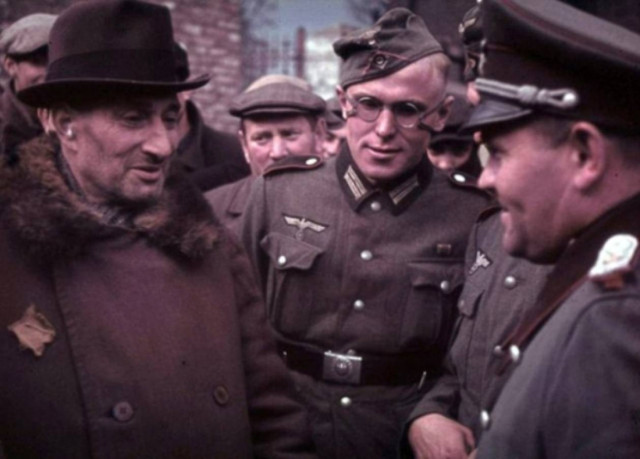 Σπάνια στιγμιότυπα από τον προσωπικό φωτογράφο του Χίτλερ