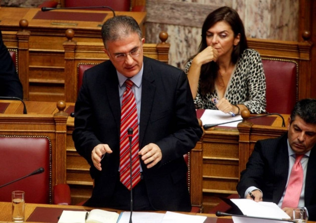 Μαυραγάνης: Αναζητούμε εφικτές λύσεις για τους ομολογιούχους