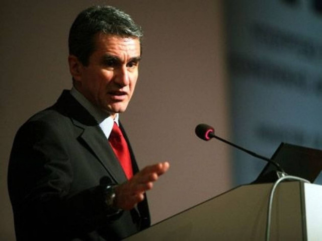 Σενάρια... κυβέρνησης για τον Ανδρέα Λοβέρδο!