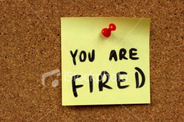 Έρχεται και δεύτερο κύμα απολύσεων στο δημόσιο