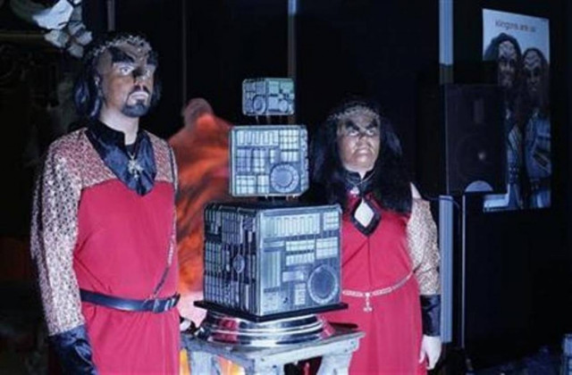 Χιλιάδες «εξωγήινοι» κατέκλυσαν το Λονδίνο