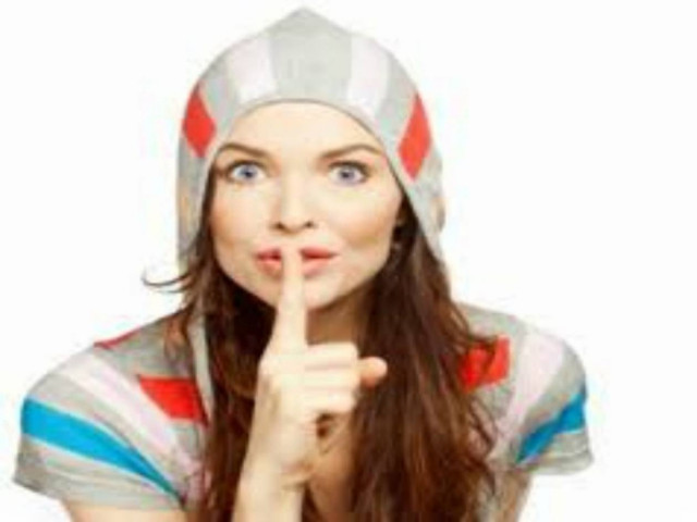 Πότε και ποια ψέματα λένε οι γυναίκες για το σεξ