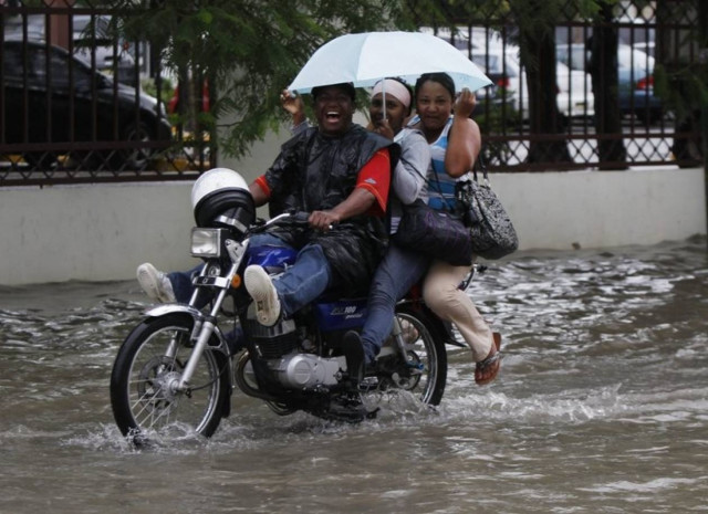 Ο τυφώνας Sandy έπληξε την Τζαμάικα